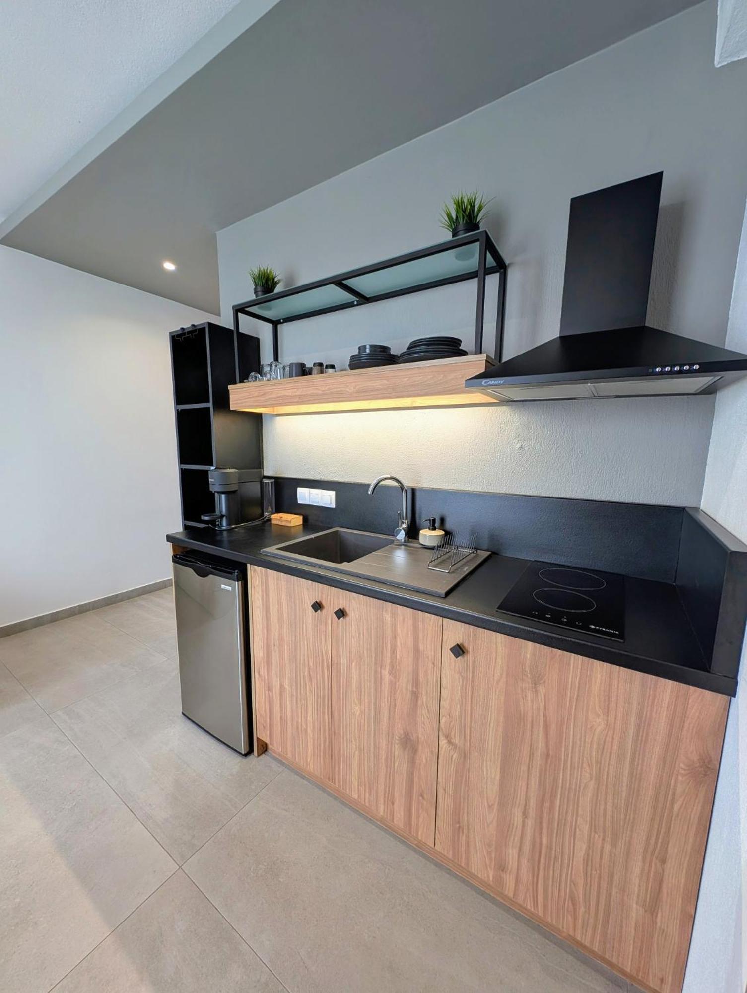 Apartamento Twins Yard Nikiti  Exterior foto
